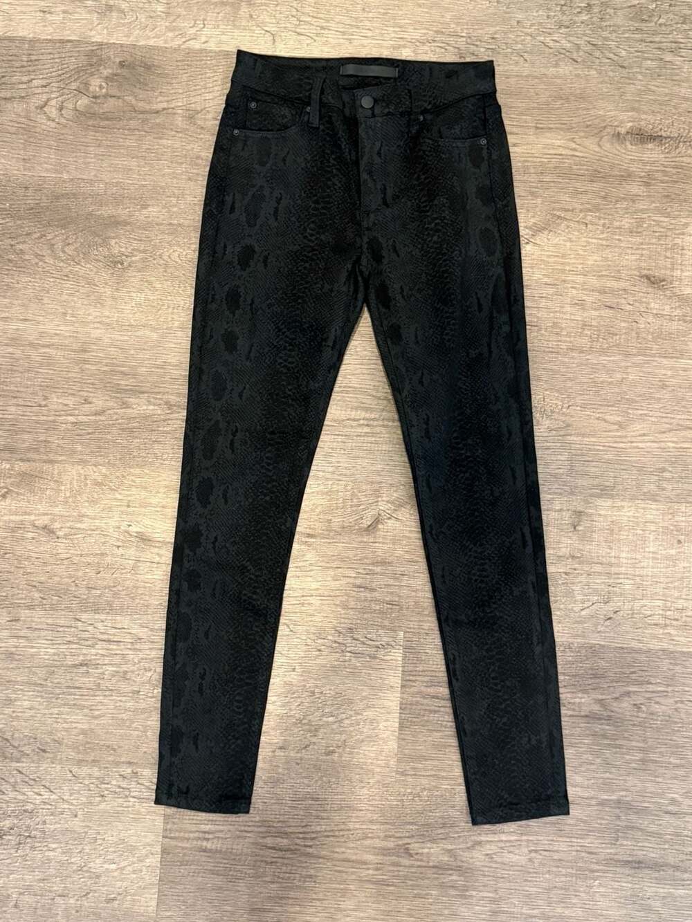 Joe's Jeans The Icon Mid Rise Skinny Ankle Jeans Black Snake Print Size 26
